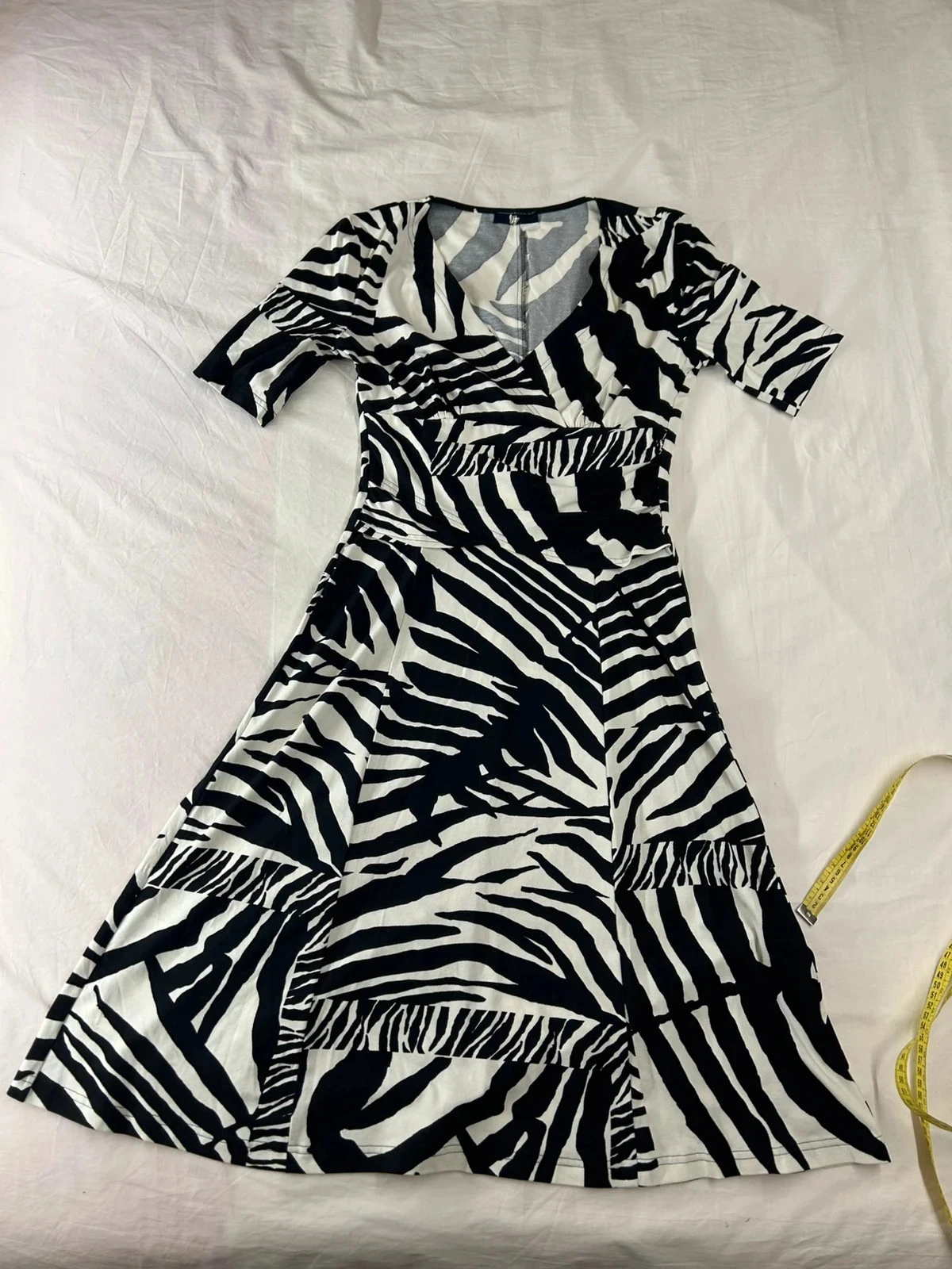 Robe longue kapalua en viscose à motifs vintage zébrée